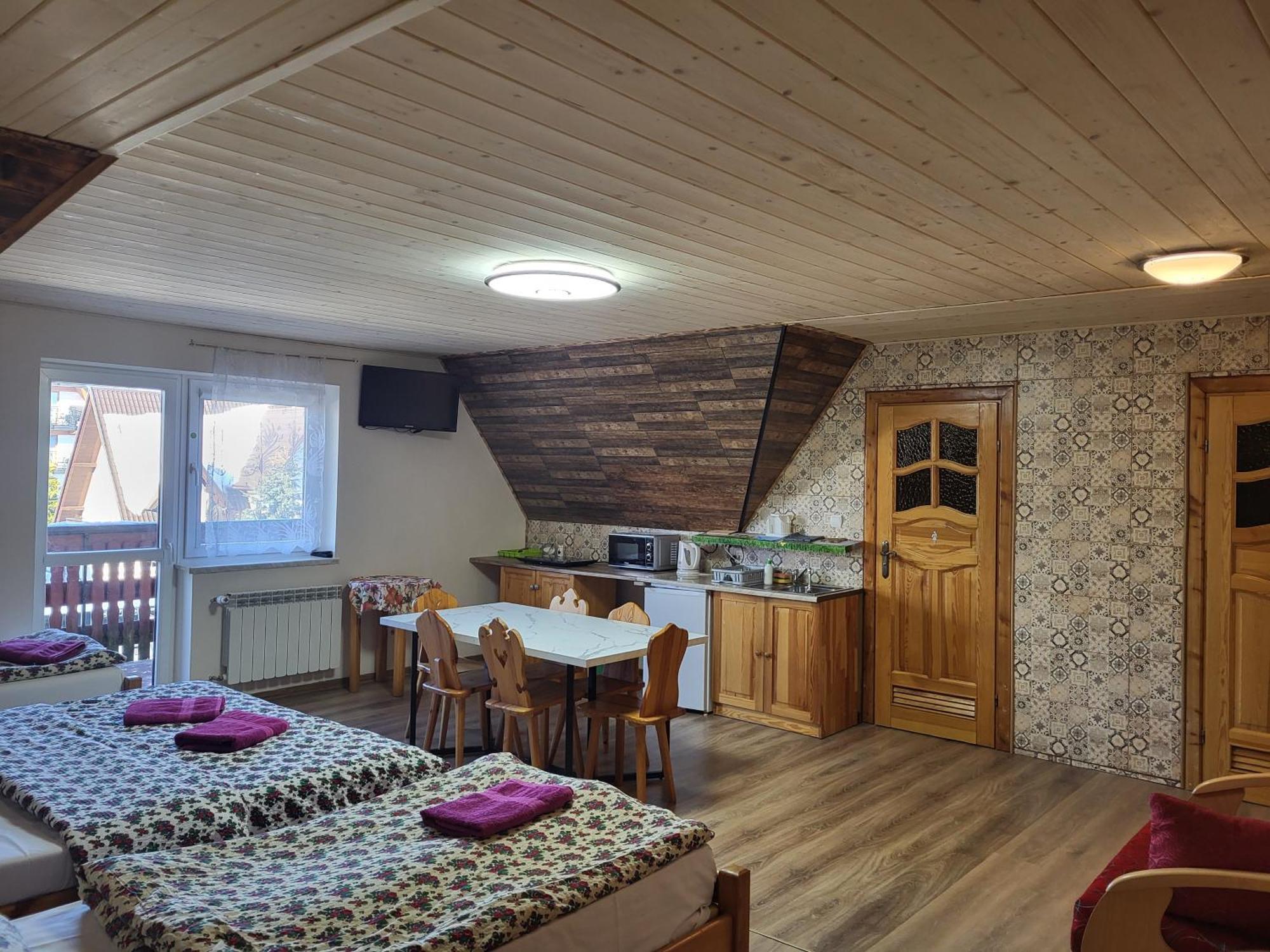 Apartamenty I Pokoje Goscinne Nowita 자코파네 외부 사진